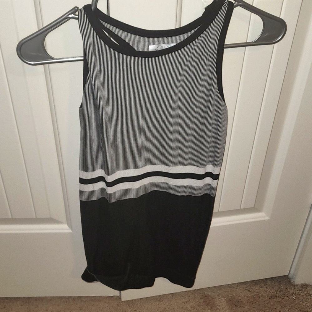 Athleta top